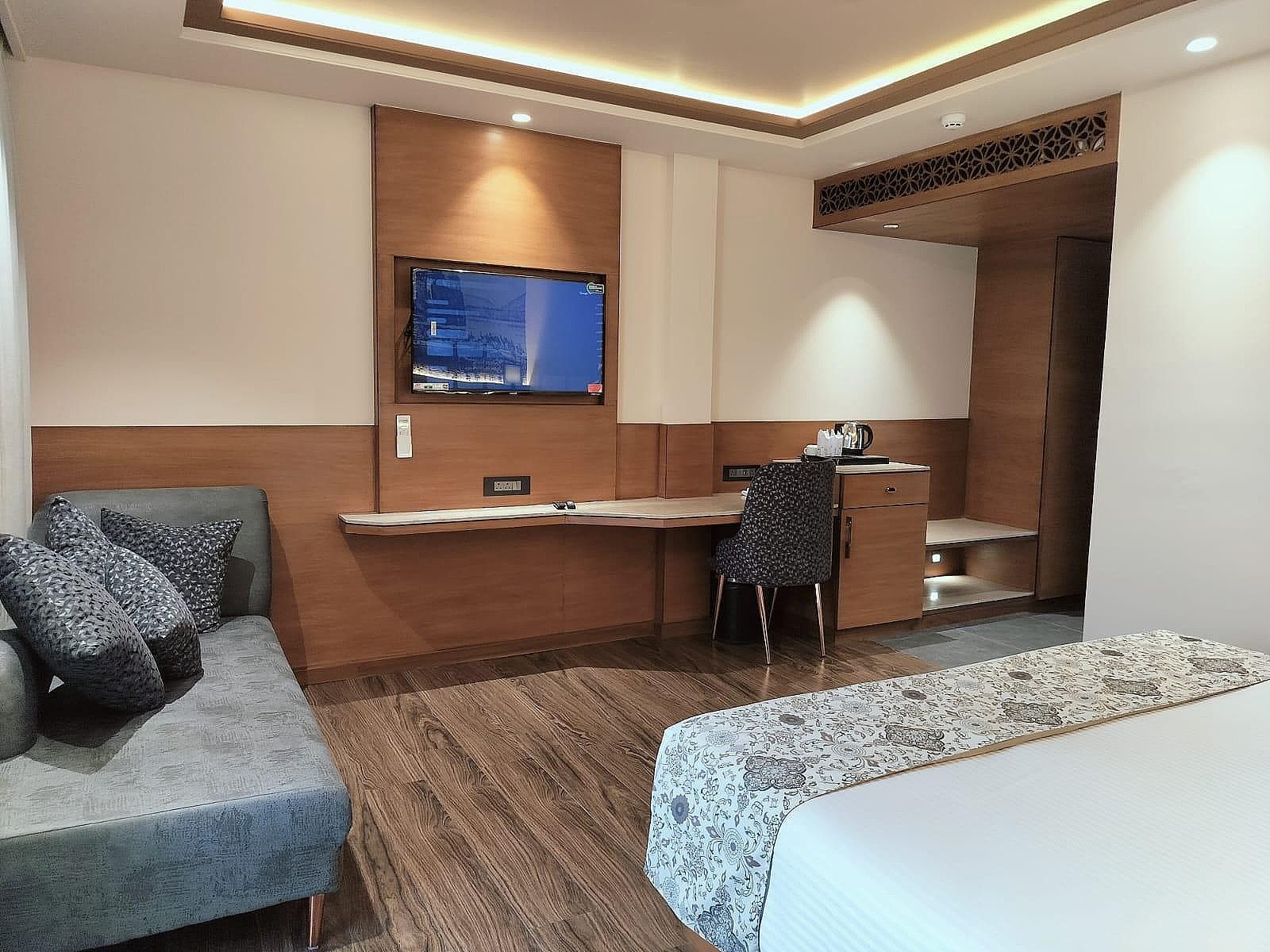 Premium Room