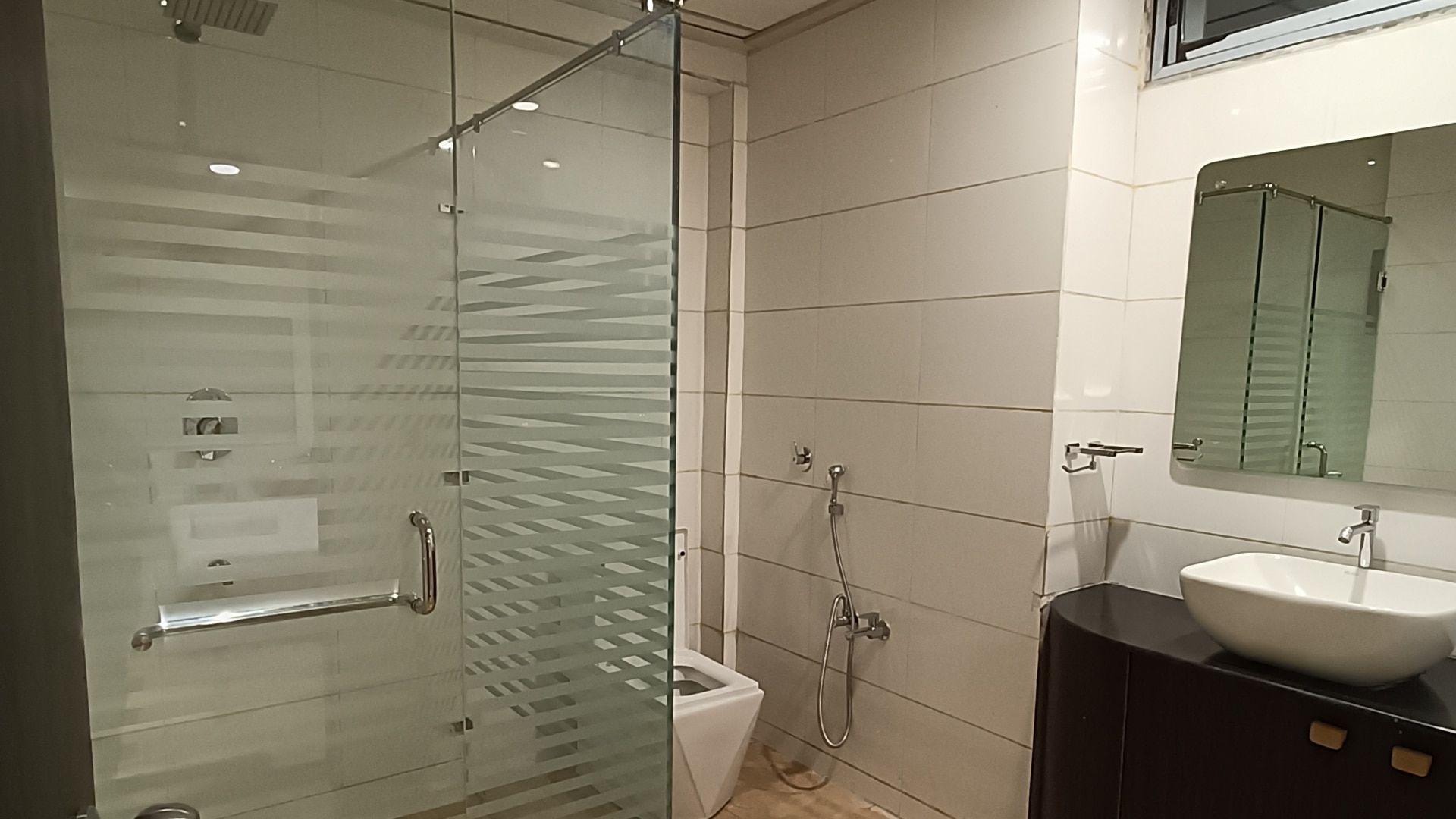 Hotel Dev Inn Somnath  Deluxe Room 9