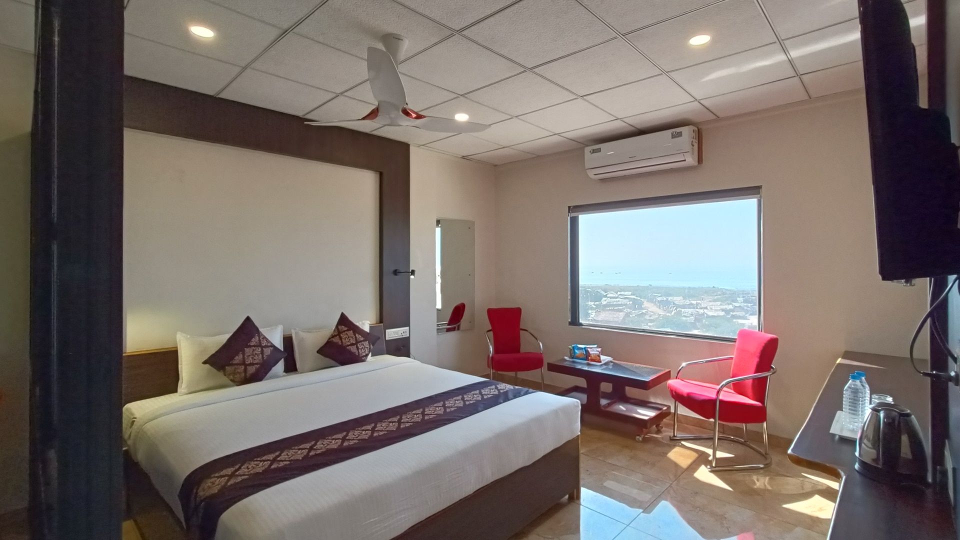 Executive Suite