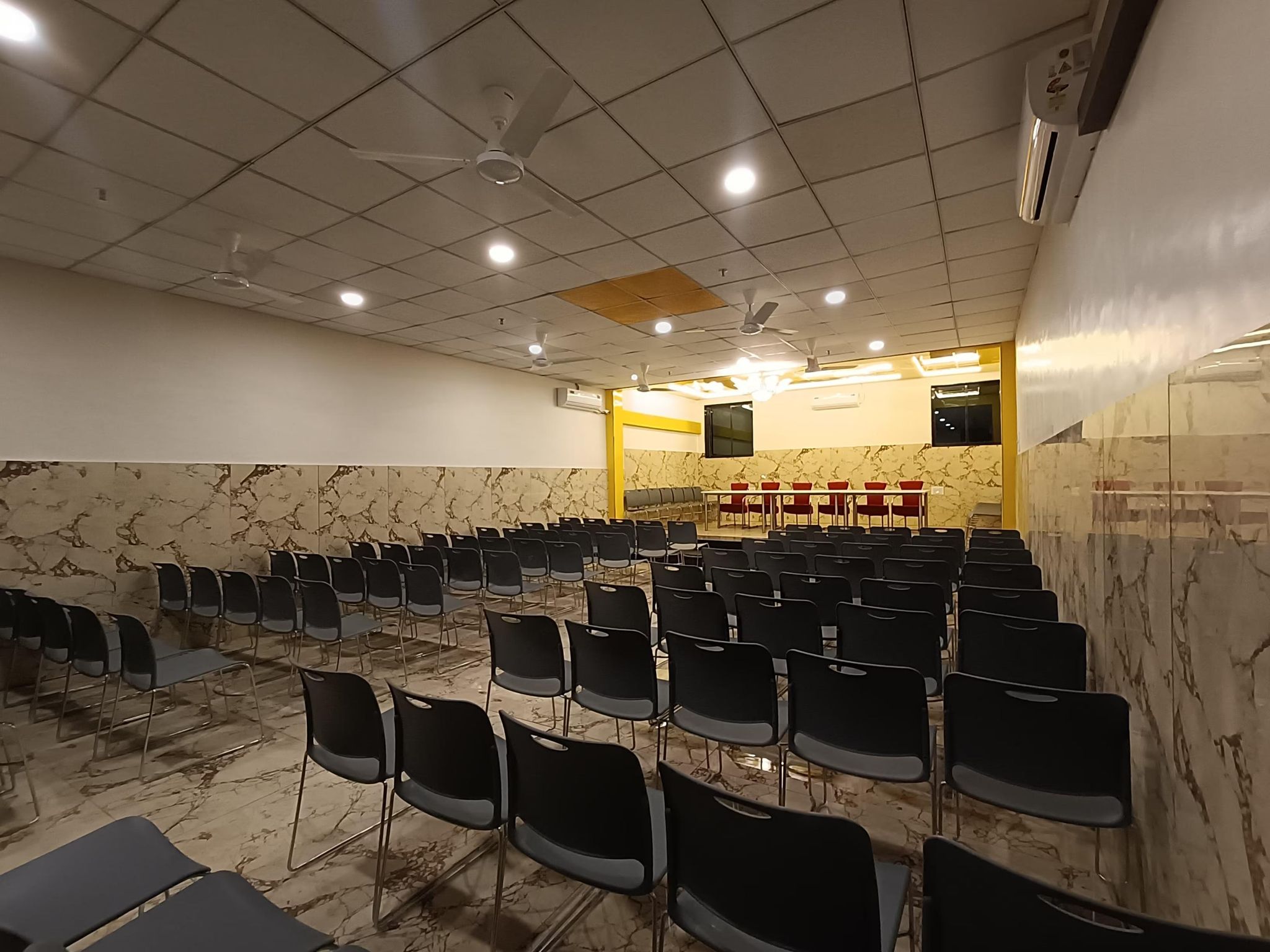 Business Centre