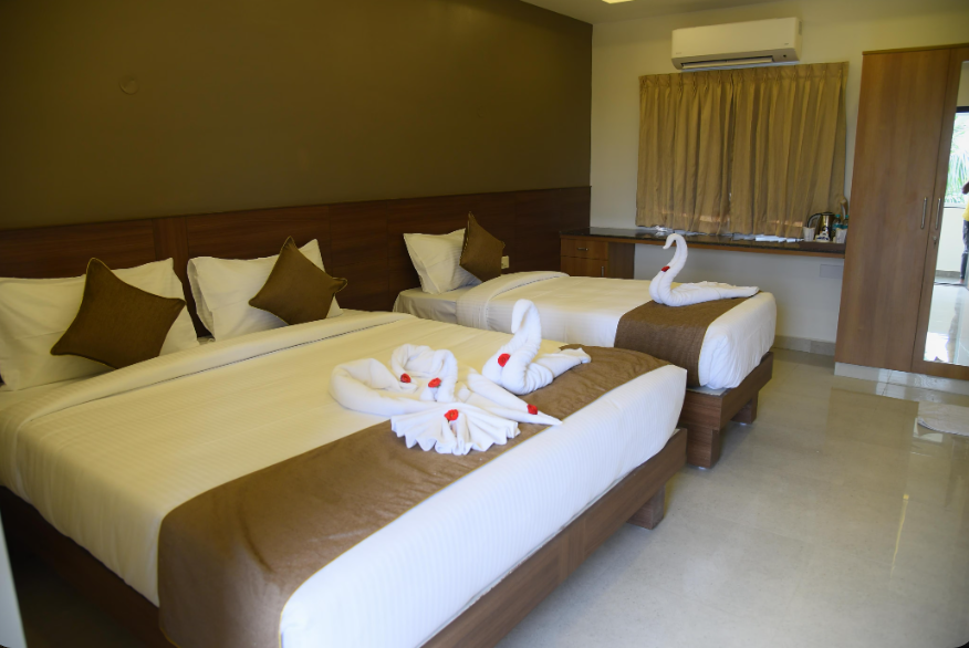 3 Bedded AC Family Room