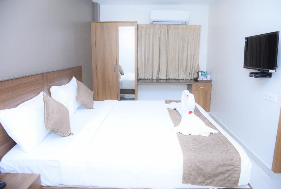 3 Bedded AC Family Room