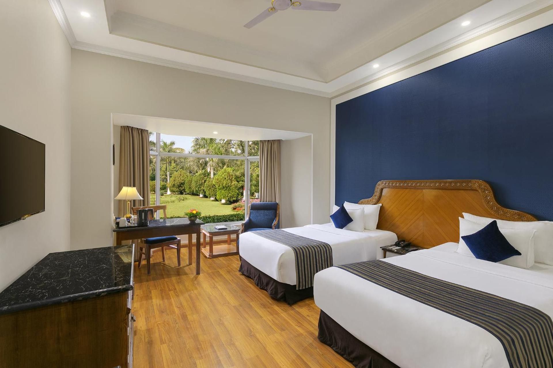 2 Twin Beds, Deluxe Room