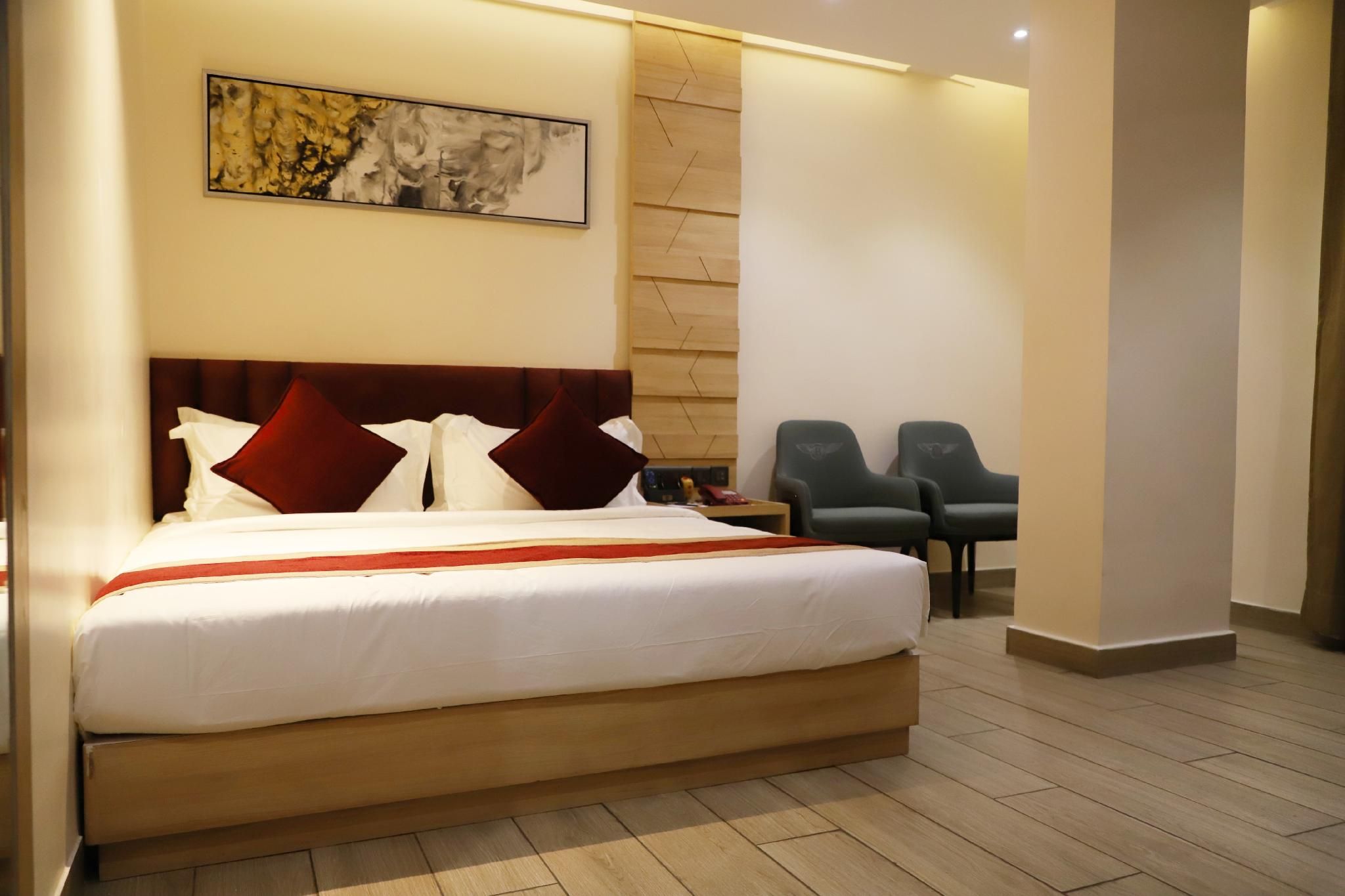 Shaurya Inn - Premium Boutique Hotel Superior Room 2