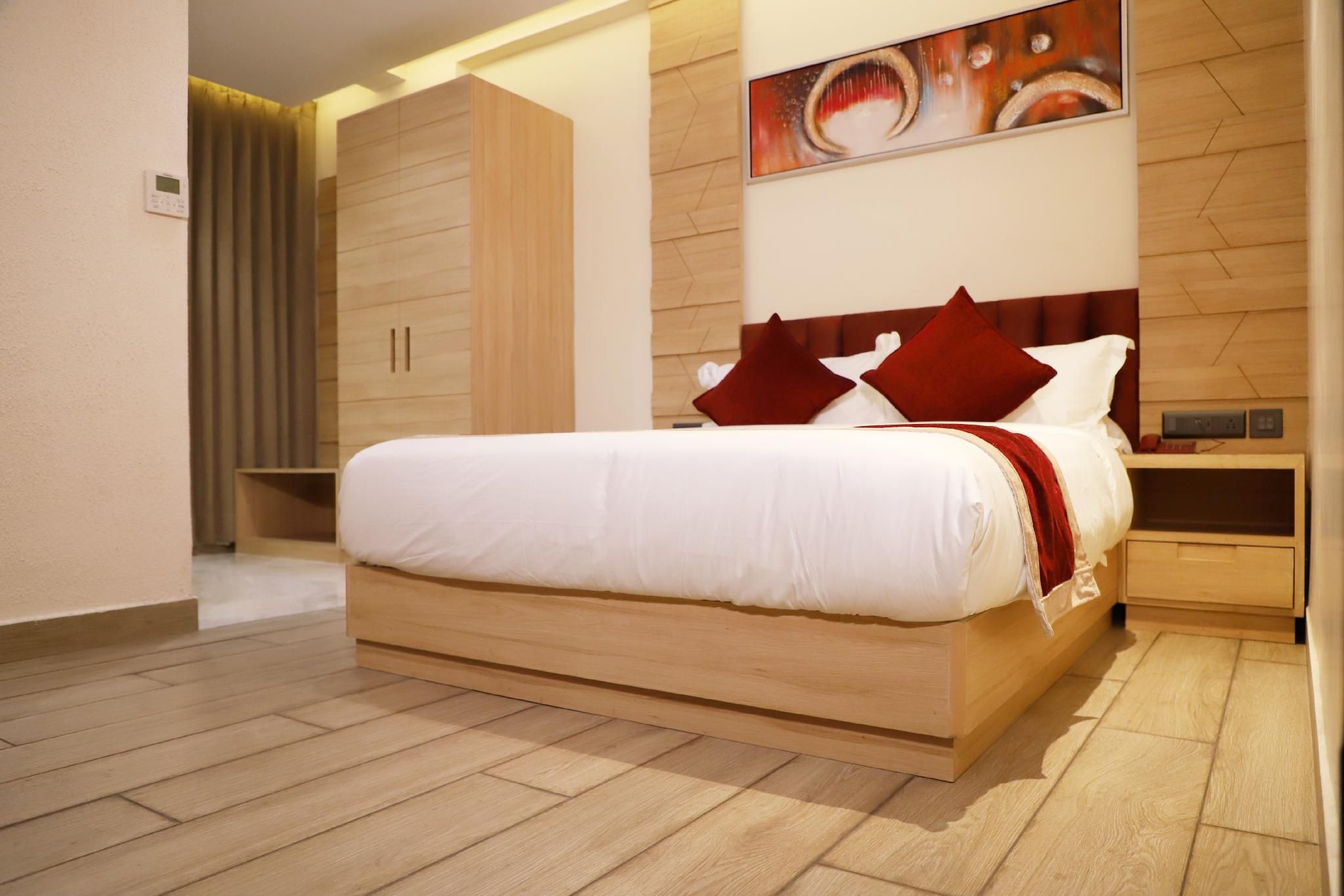 Shaurya Inn - Premium Boutique Hotel Superior Room 3