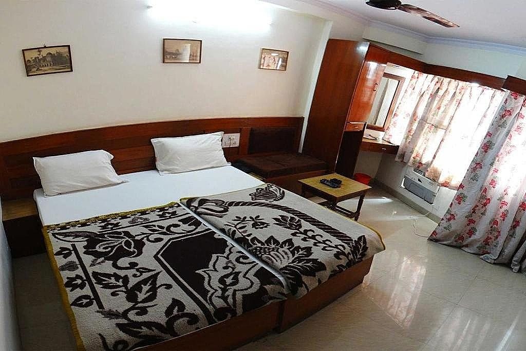 Sonali Regency by ShriGo Hotels Classic Room 3
