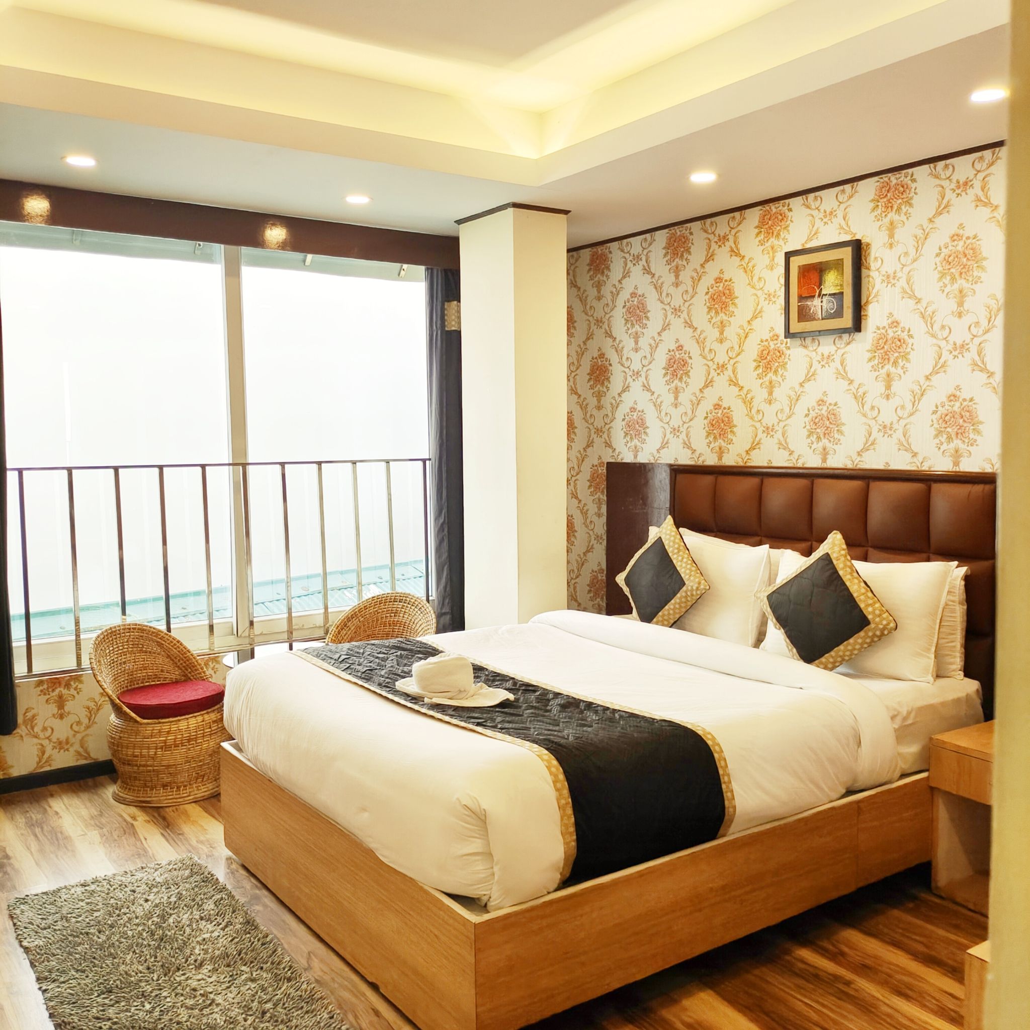 Tripoo Potala Palace Super Deluxe Room. 19