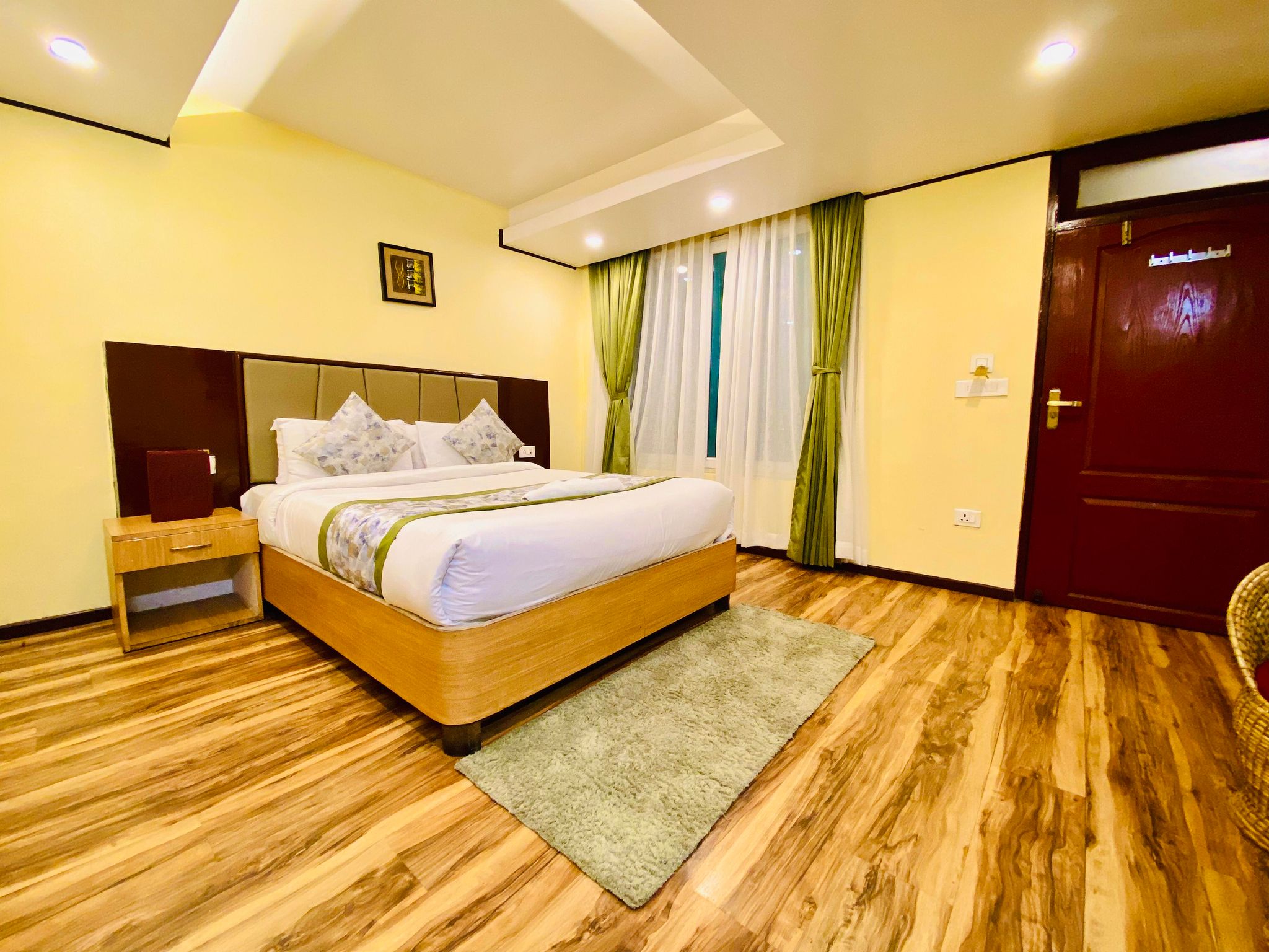 Tripoo Potala Palace Super Deluxe Room. 3