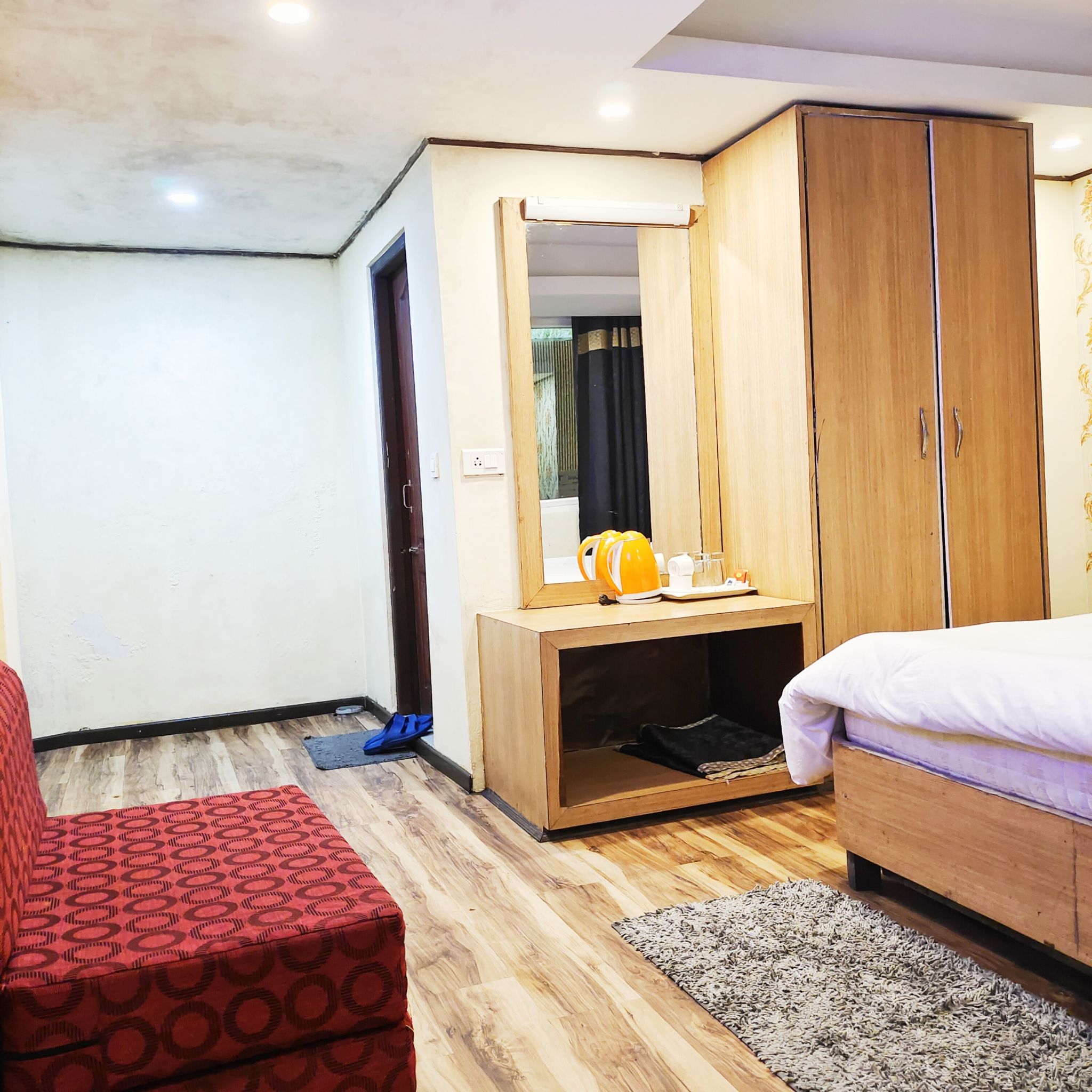 Tripoo Potala Palace Super Deluxe Room. 16