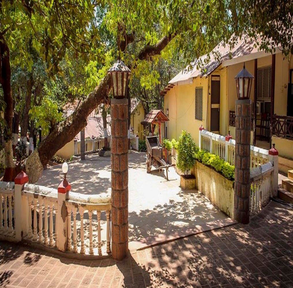 undefined Adamo The Village 9
