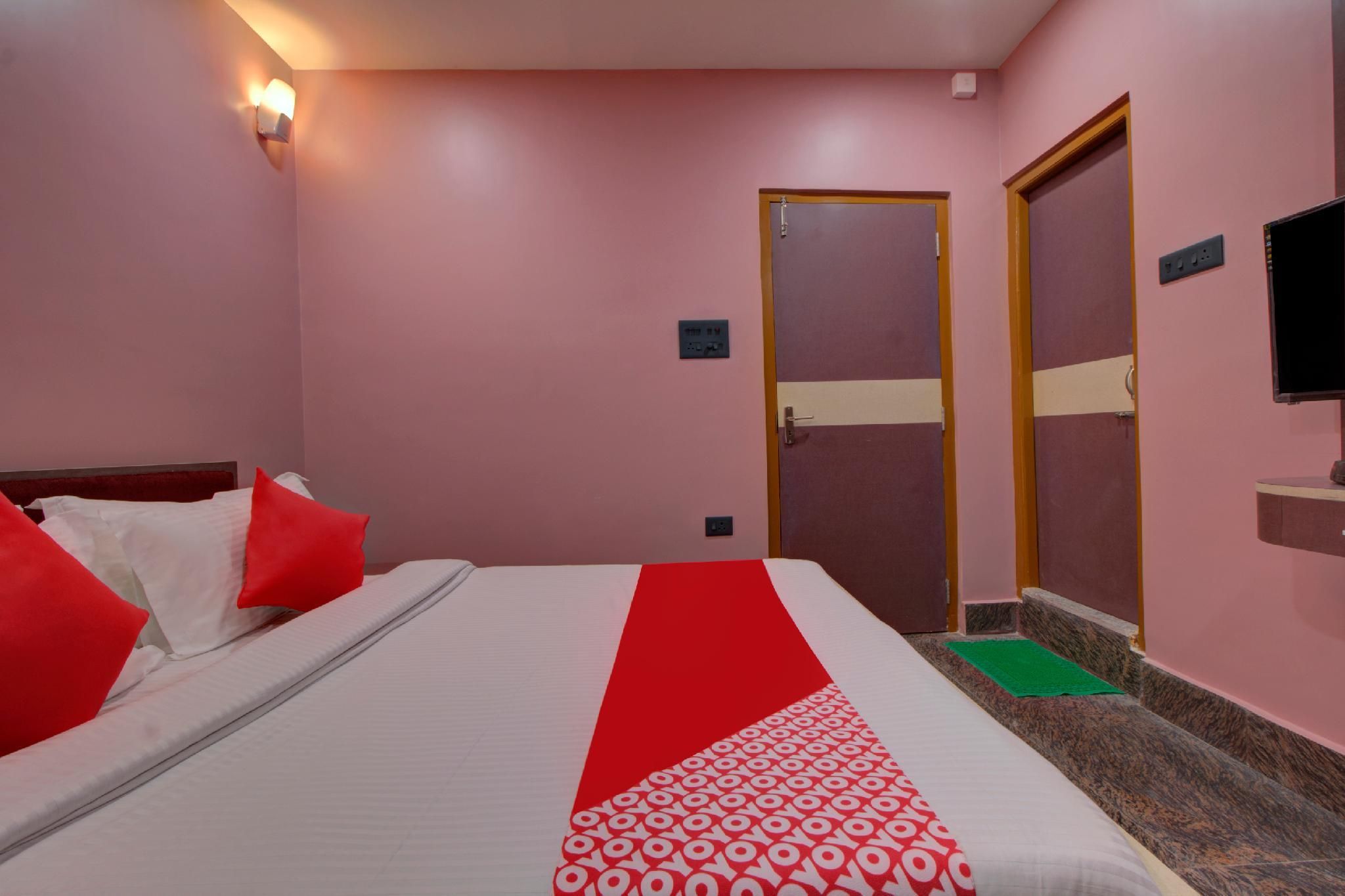 Anant Home Stay Deluxe Double or Twin 2