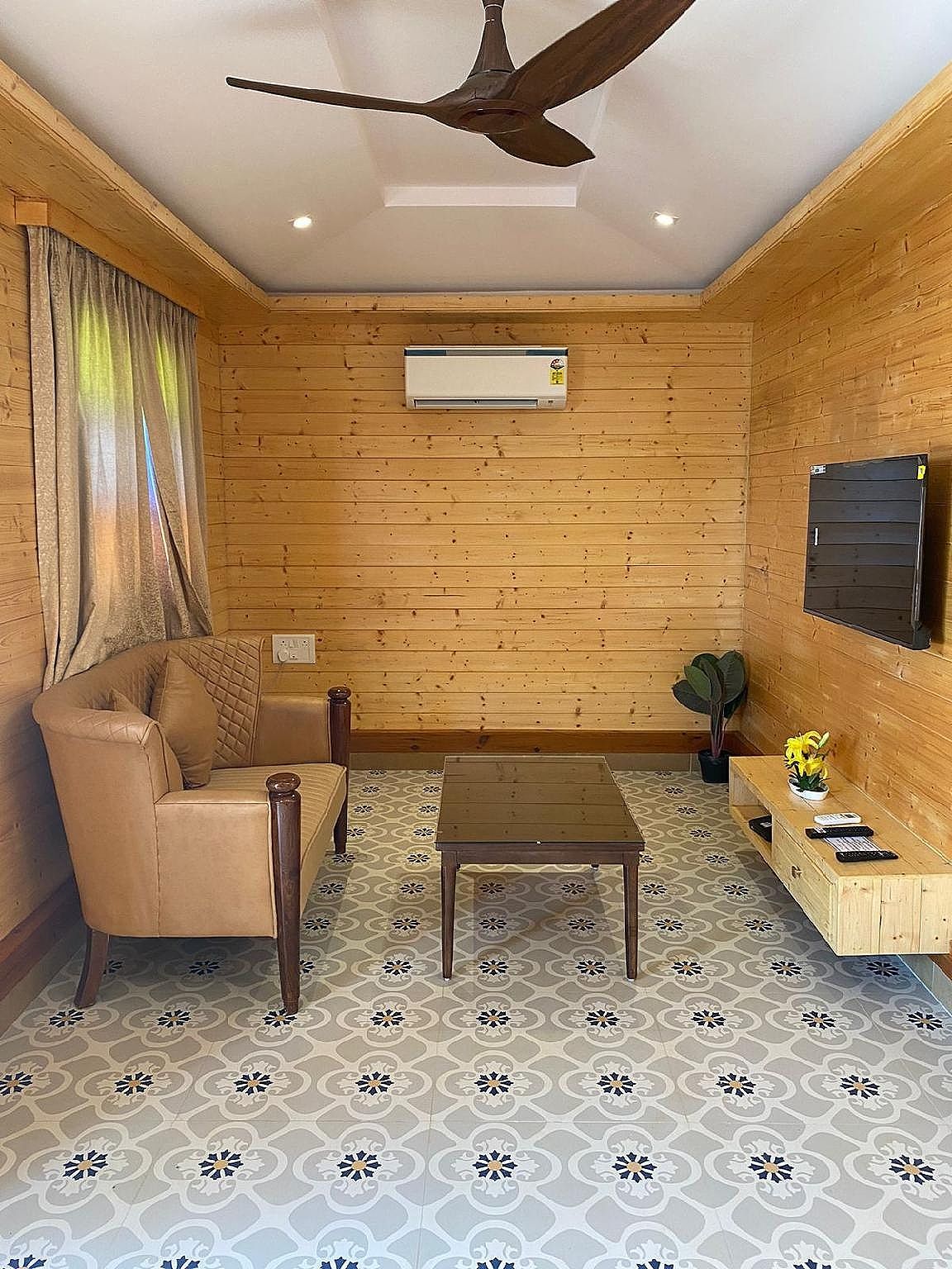 Deluxe Executive Room