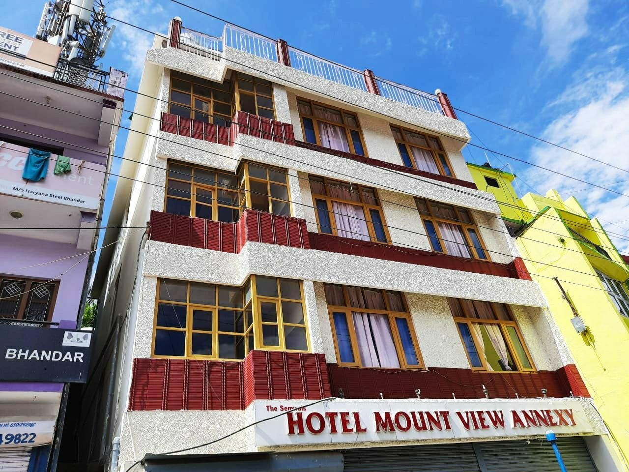 Hotel Mount View Annexy featured