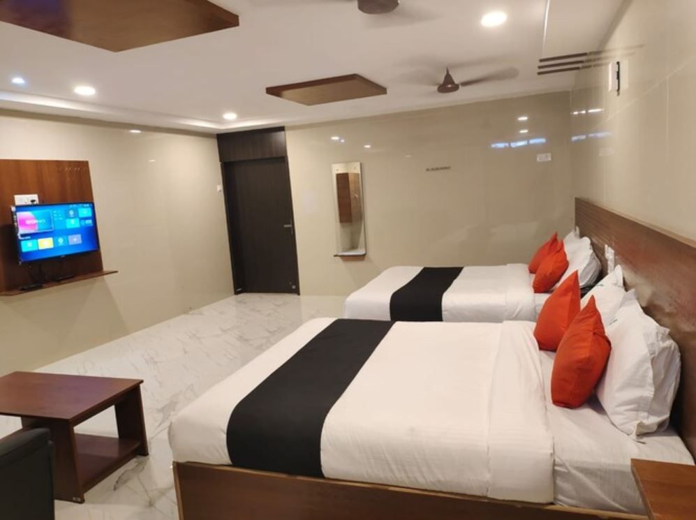 Suite AC Rooms