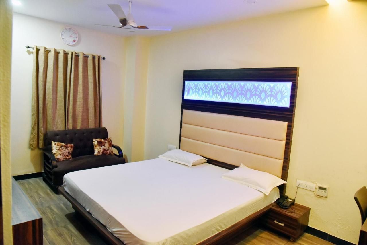 HOTEL MIDTOWN & RESTAURANT Deluxe Room