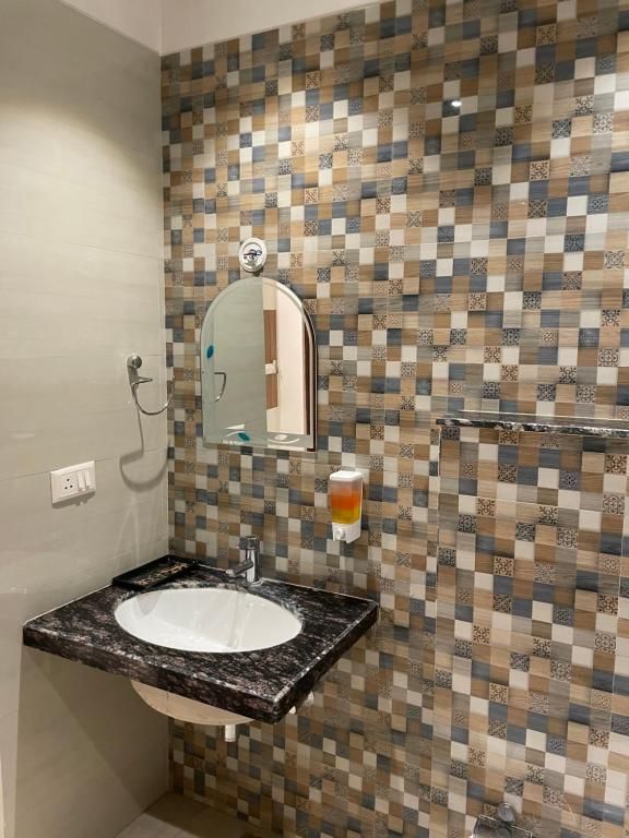 Super Deluxe Room With City View