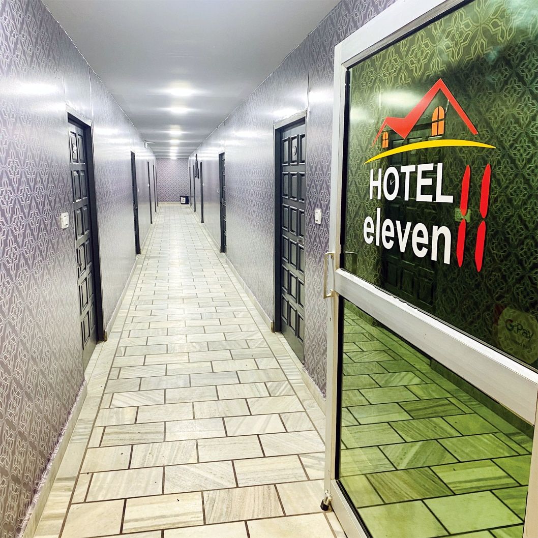 HOTEL ELEVEN