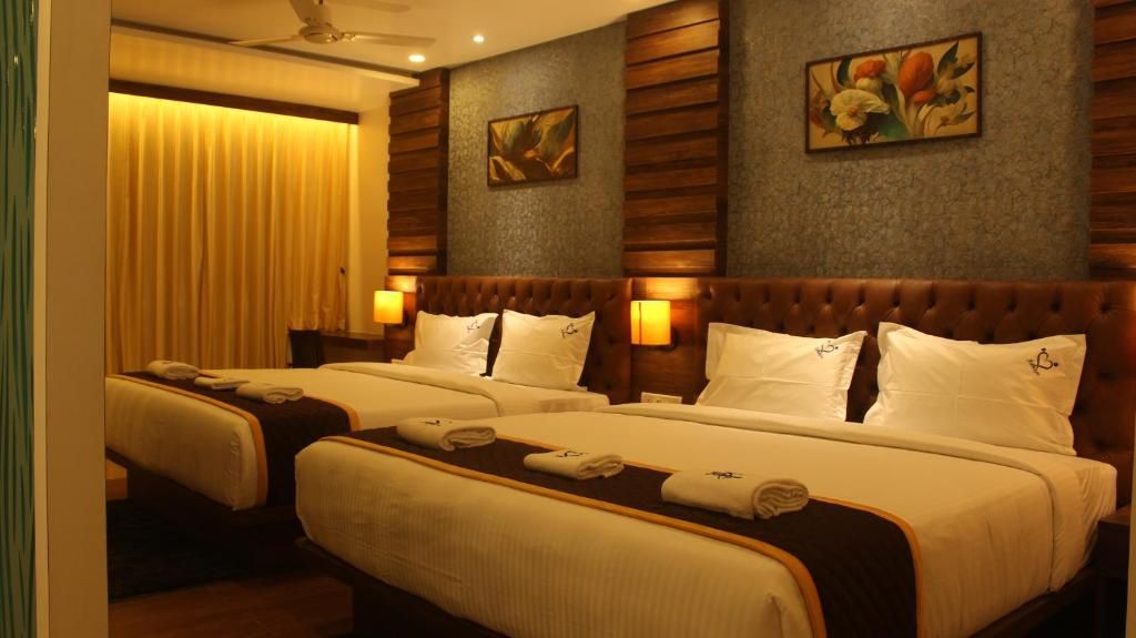 Luxury Triple Room