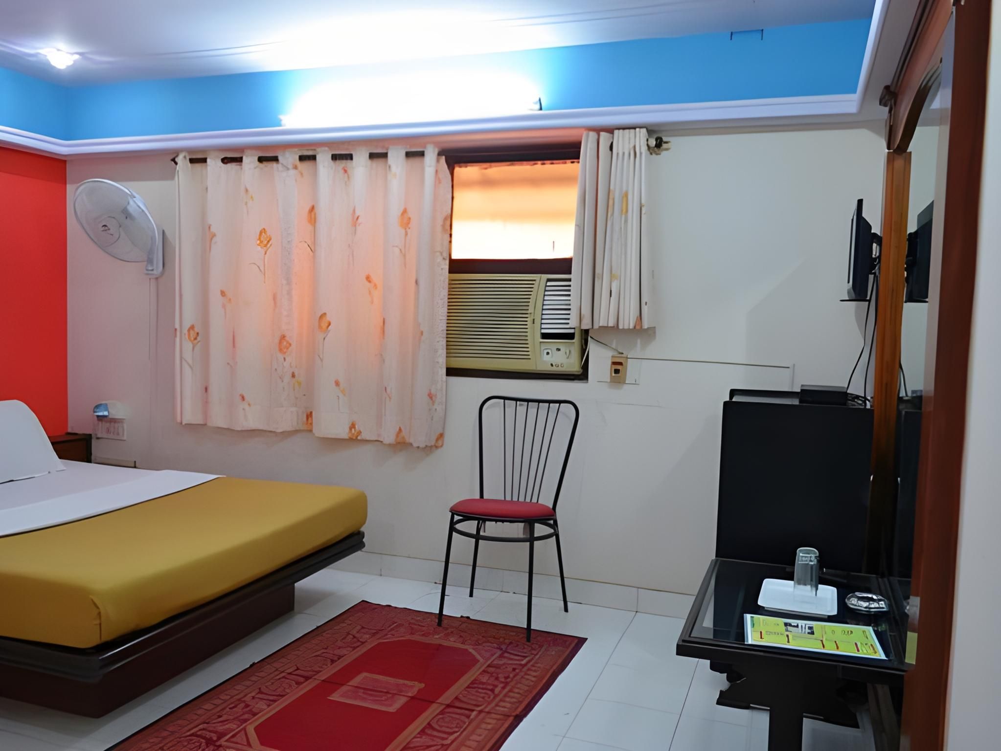 Deluxe Room with Breakfast