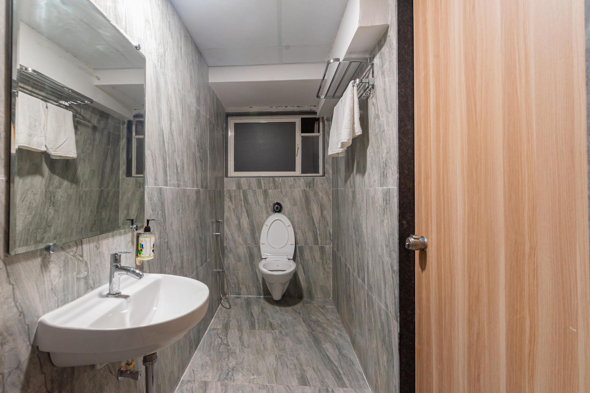 Treebo Cocostay, Hadapsar Standard Double Room 9