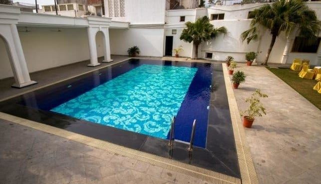 undefined Ritz Plaza (1+1 on Select Beverages, Swimming Pool Available*) 4