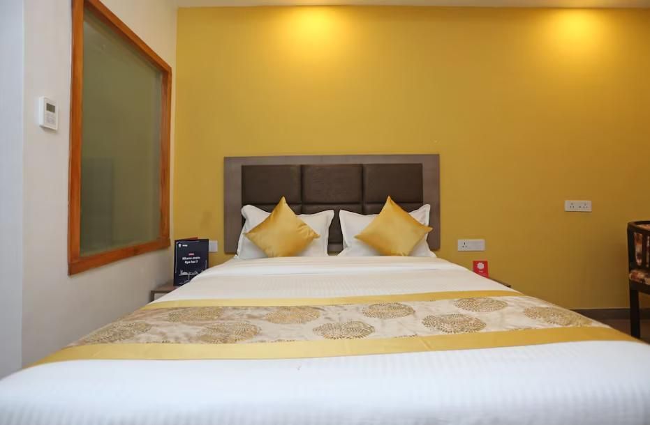 COSMOPOLITAN Double Room 2