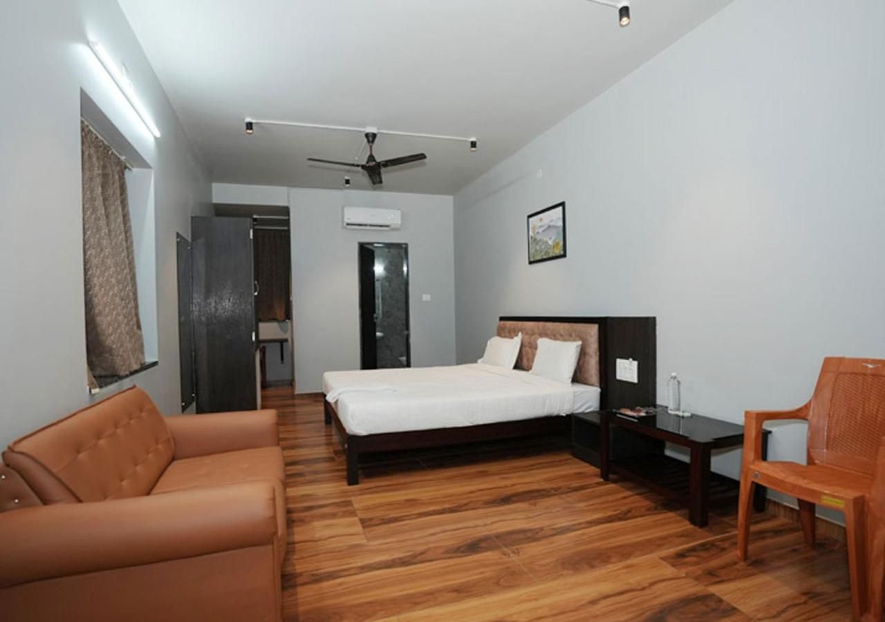 Royal Inn Lodging Standard Room