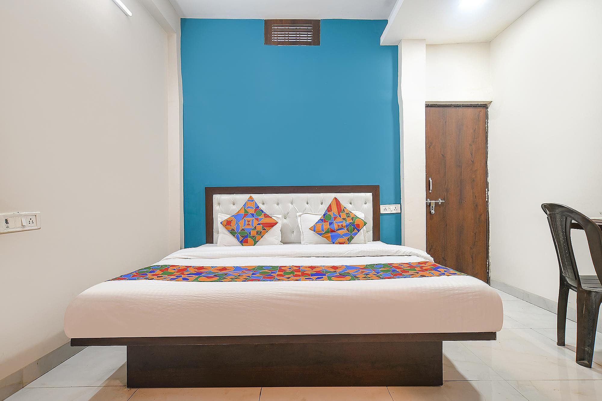 Via Dreamway Deluxe Room