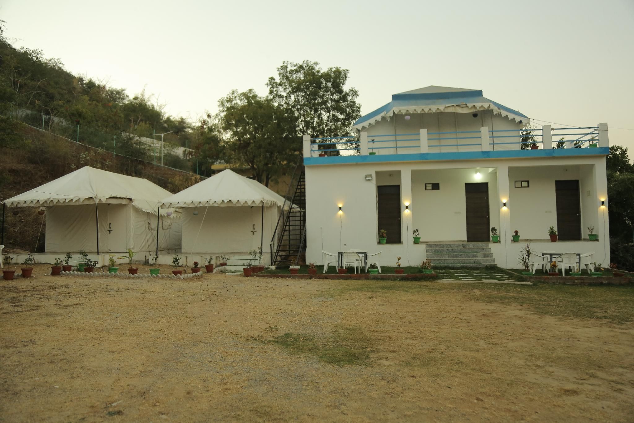 Hill view Resort by Rudrakshi 