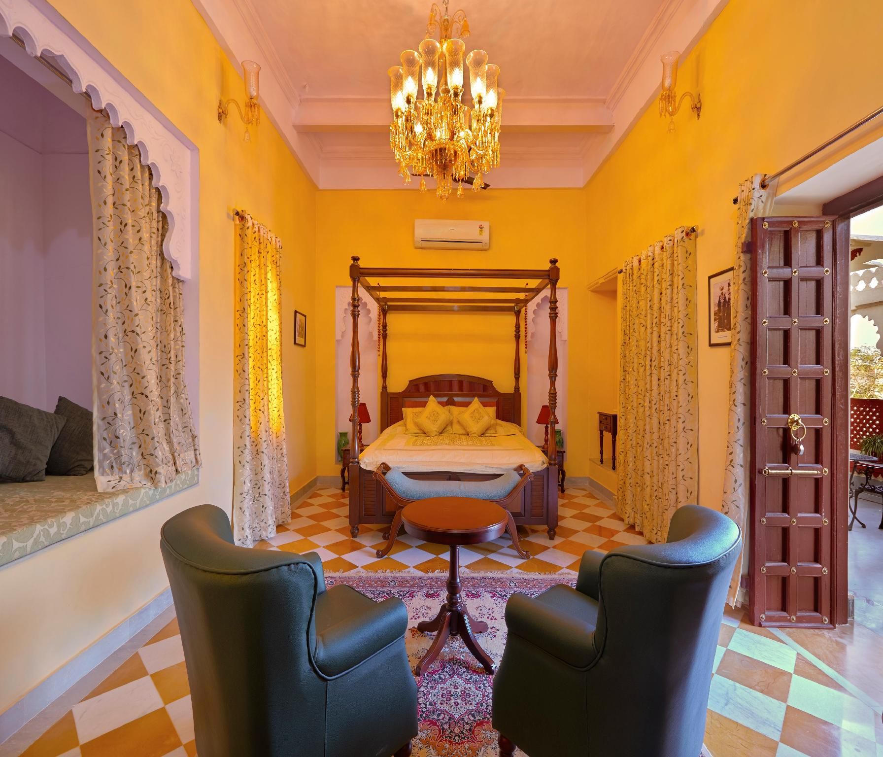 Heritage Suite