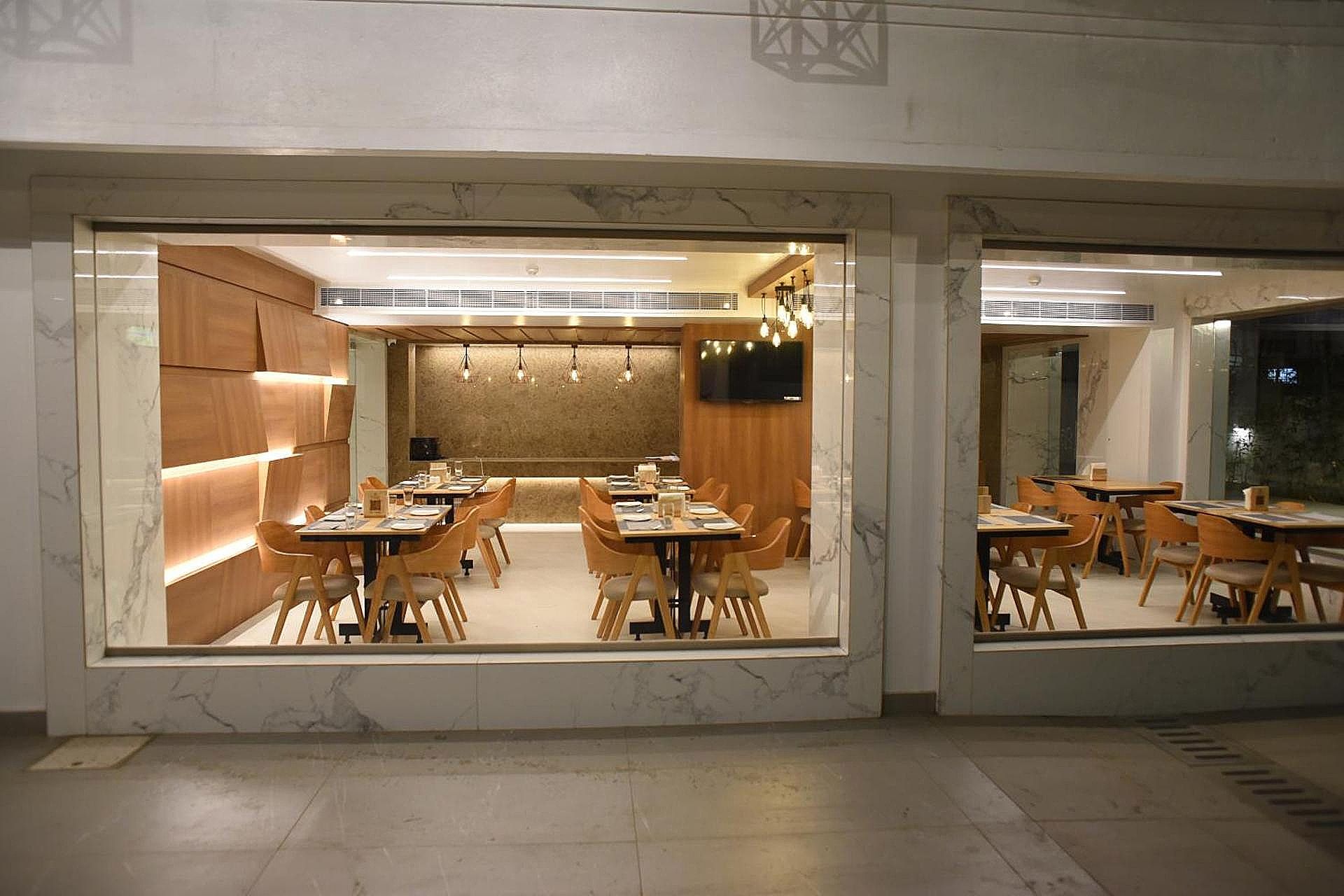 restaurant