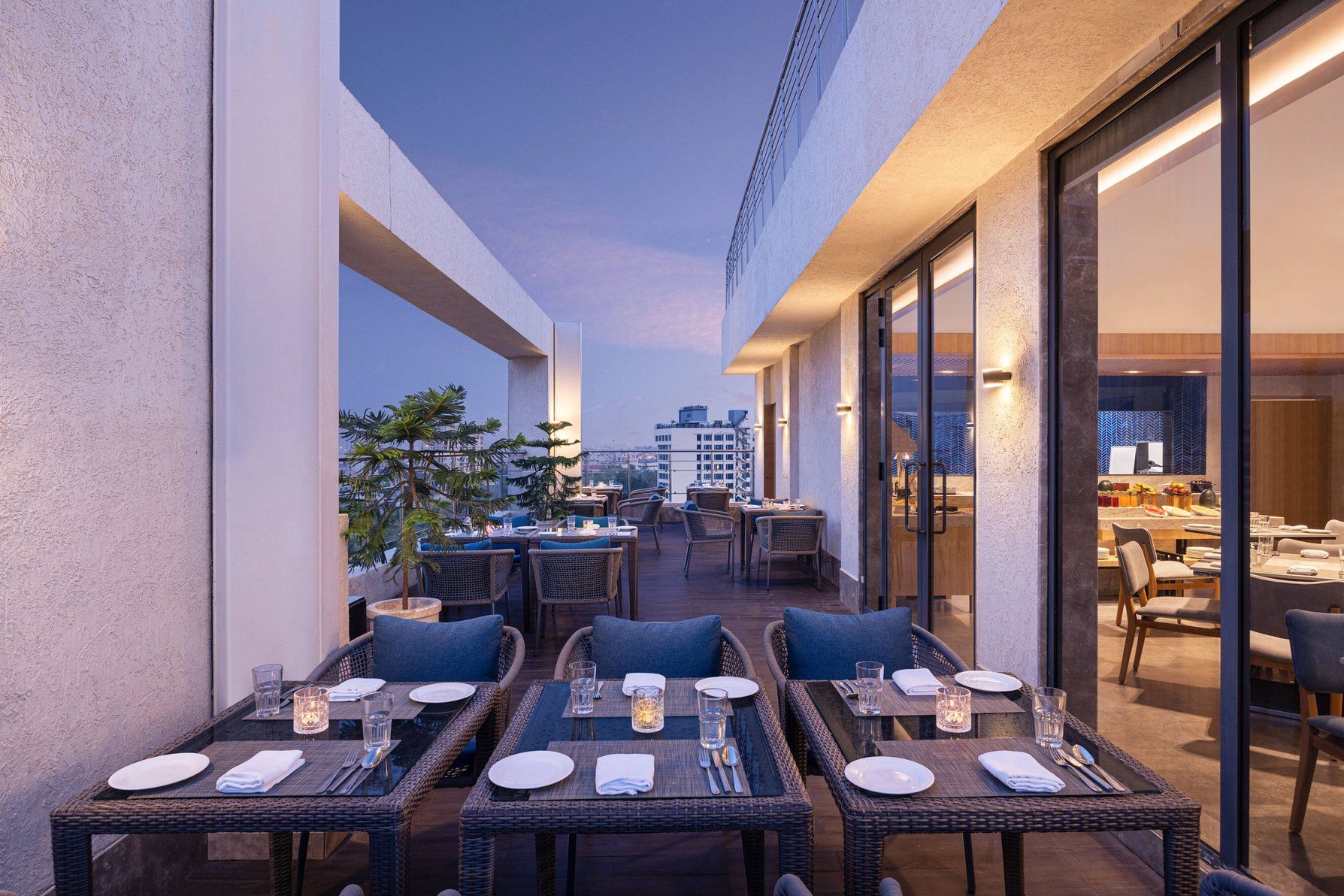 Bar Alfresco - The Sunrise