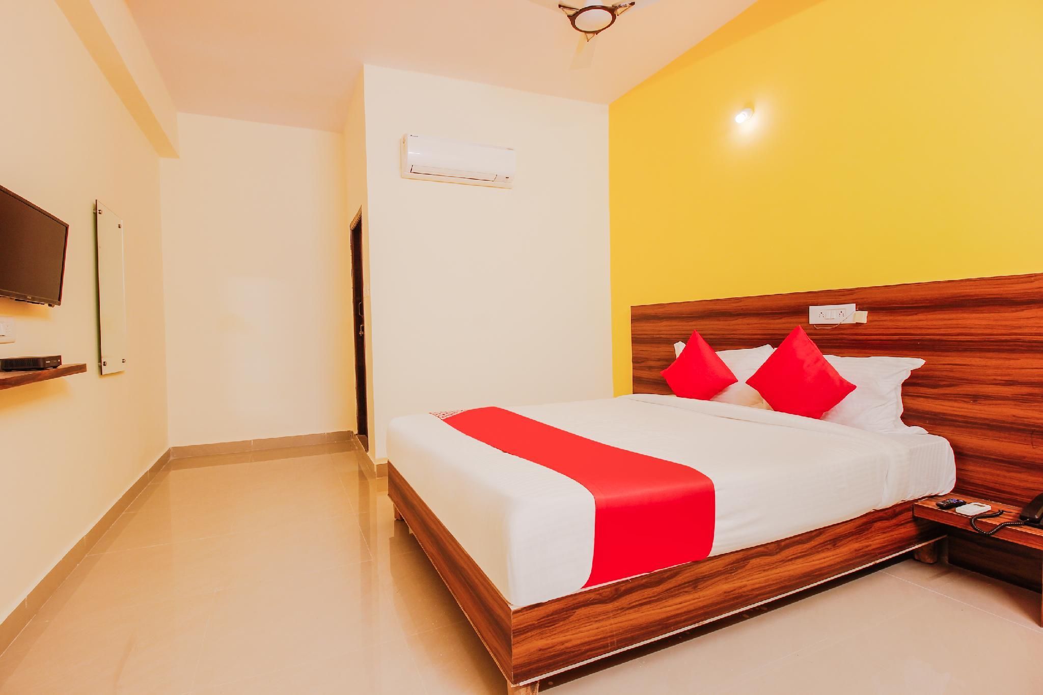 Deluxe Double or Twin