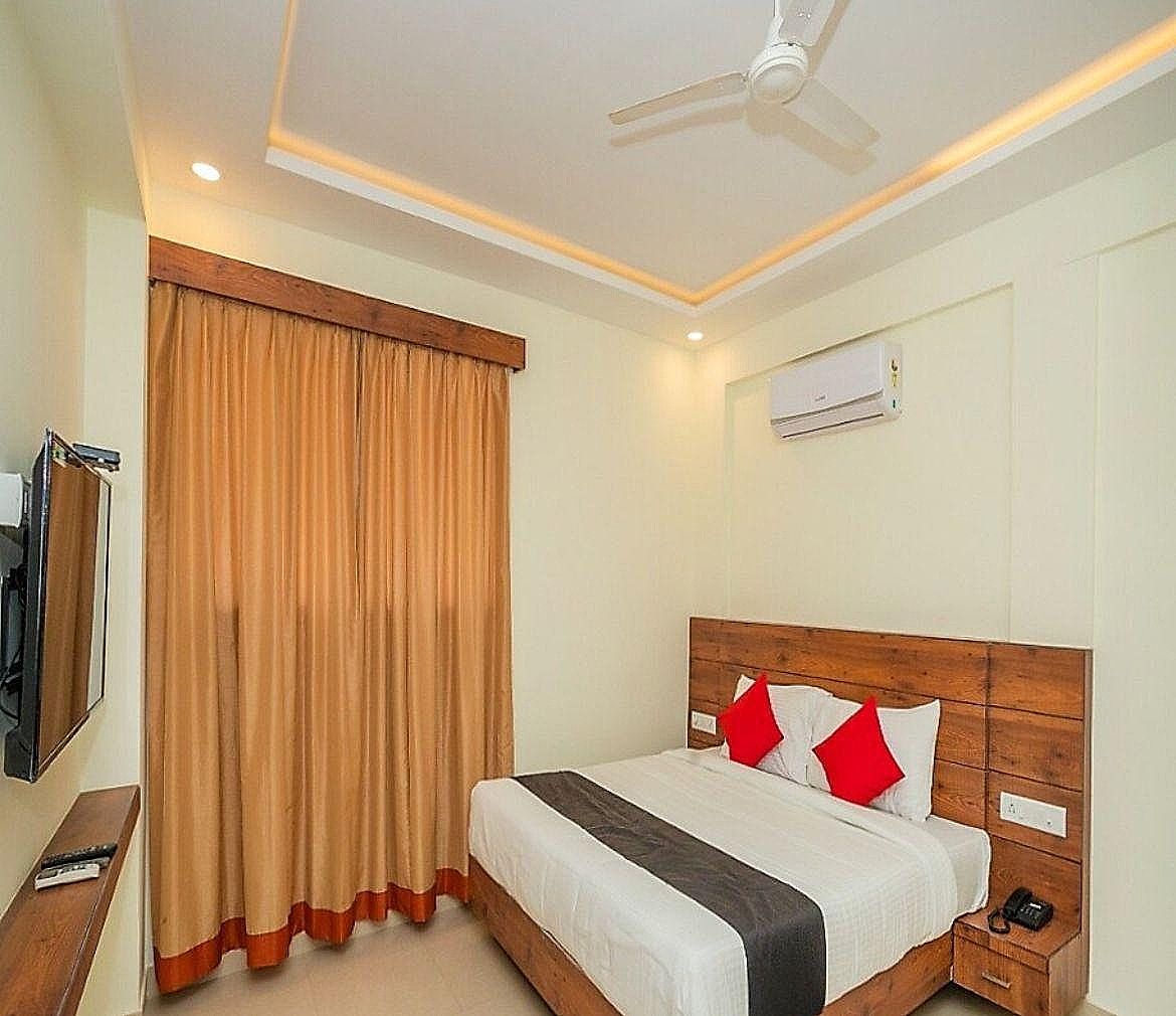 Classic Double Room