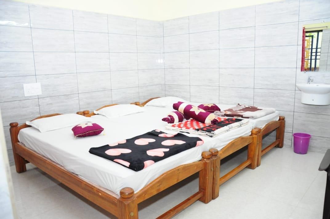 Triple Room - 3 Single Beds