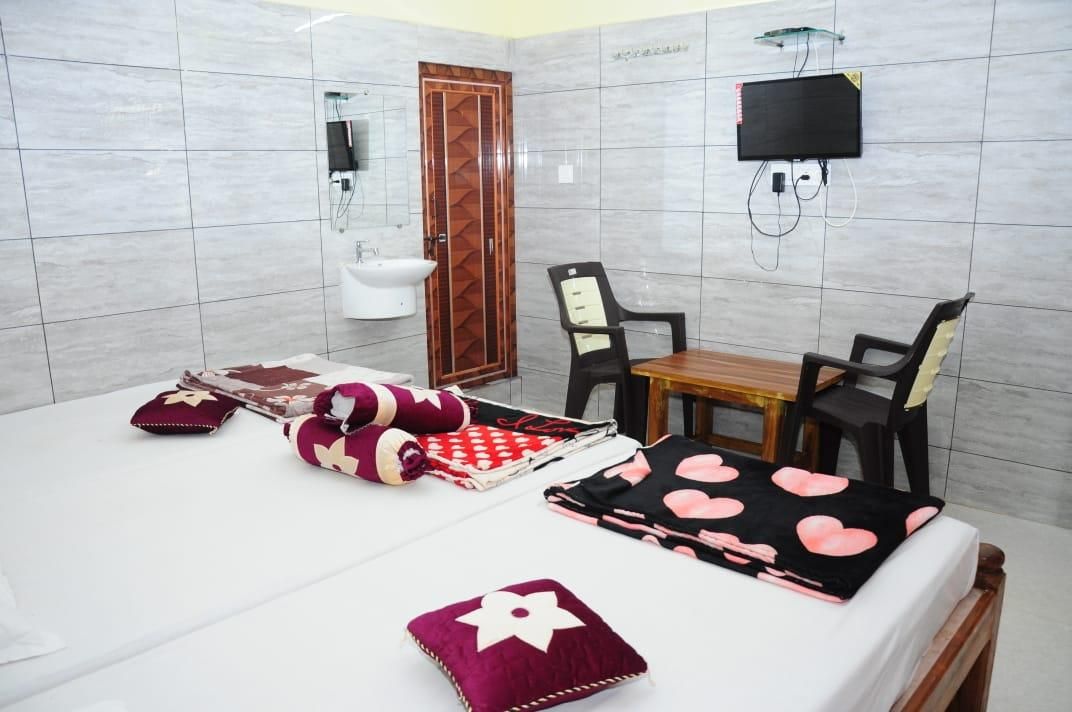 Triple Room - 3 Single Beds