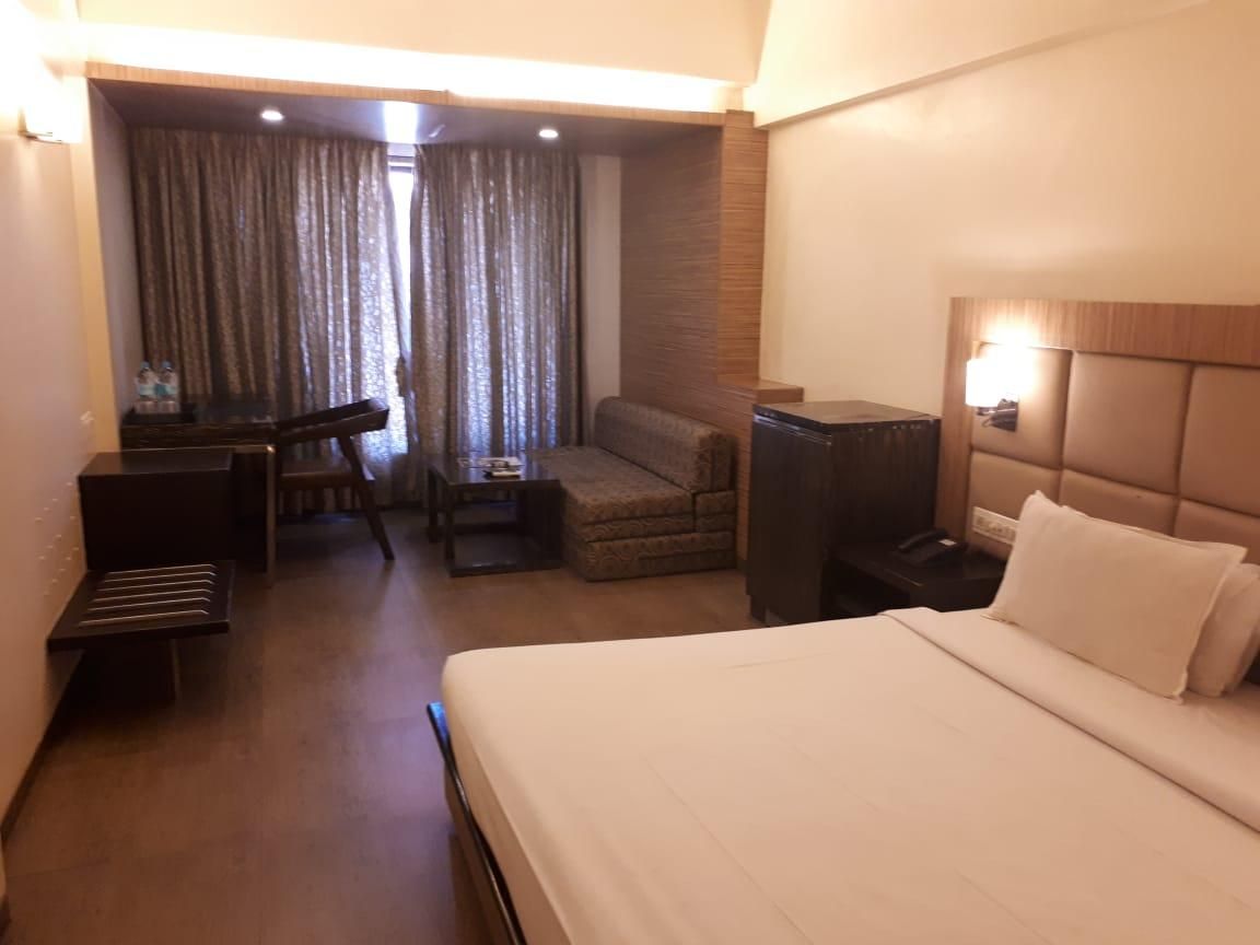 Kumar Resort and Amusement Deluxe Room