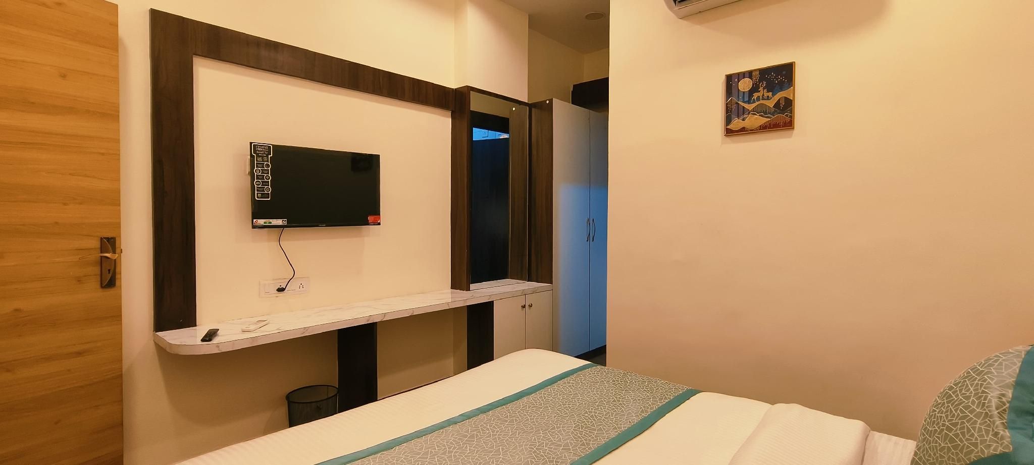 Hotel Krish Villa Classic Double or Twin 3