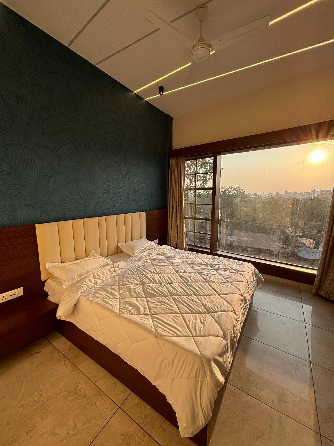 HOTEL ANANTA Executive City View 2