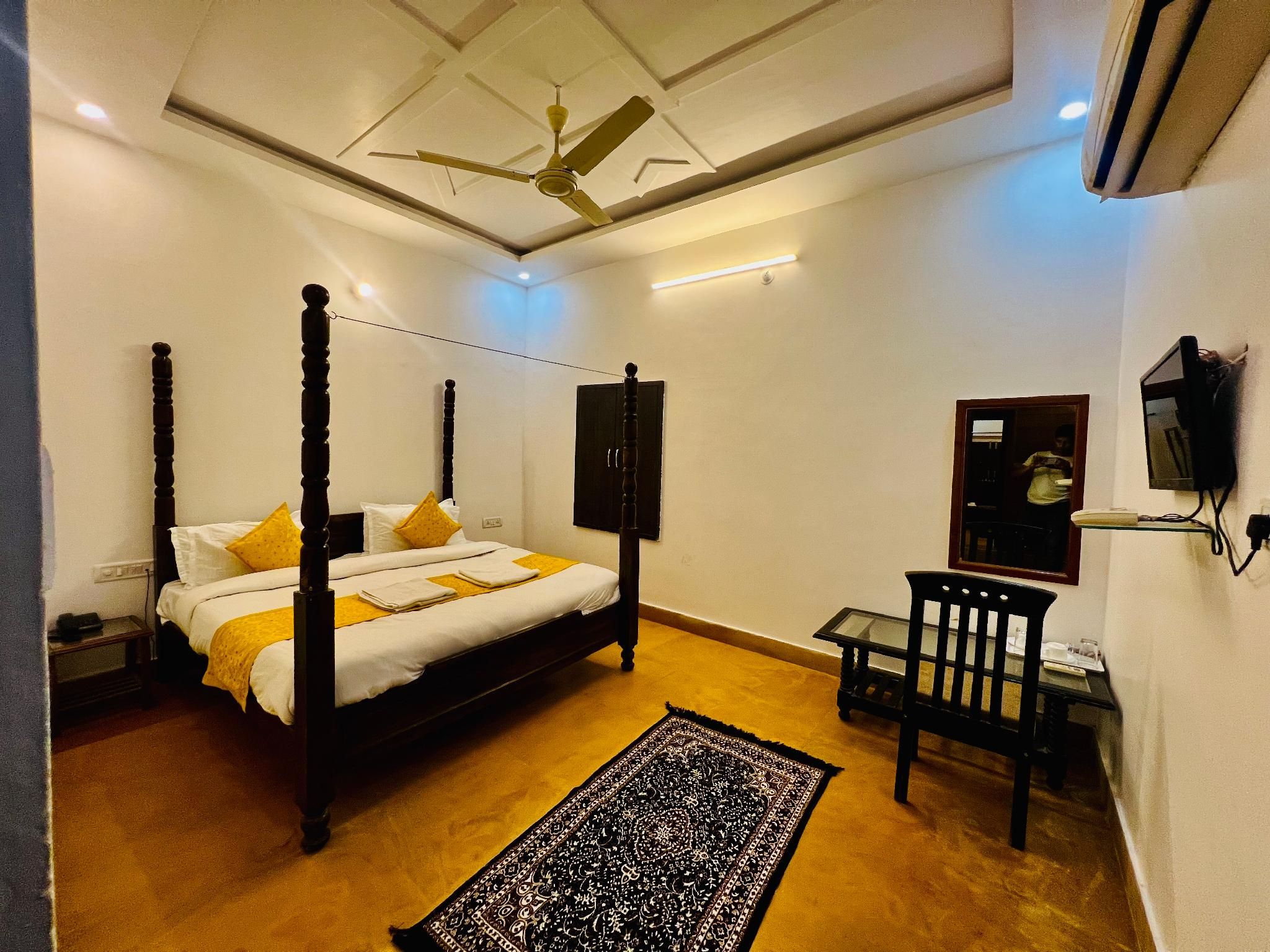 Comfort Room