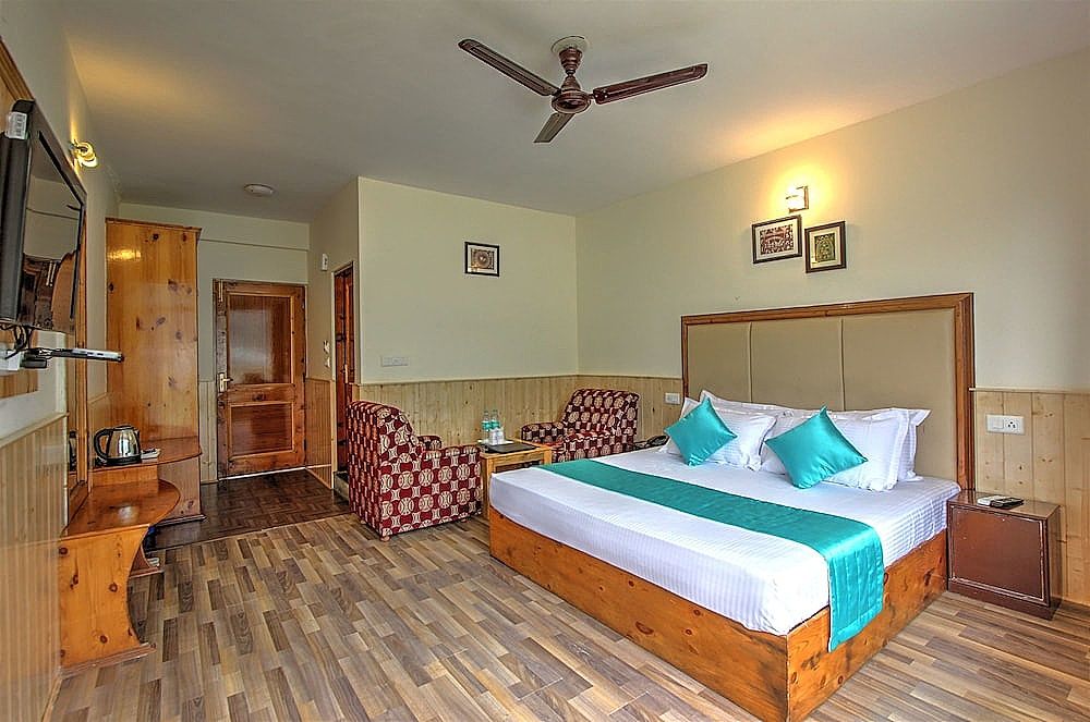 Luxury Room, 1 Bedroom, Balcony, Mountain View