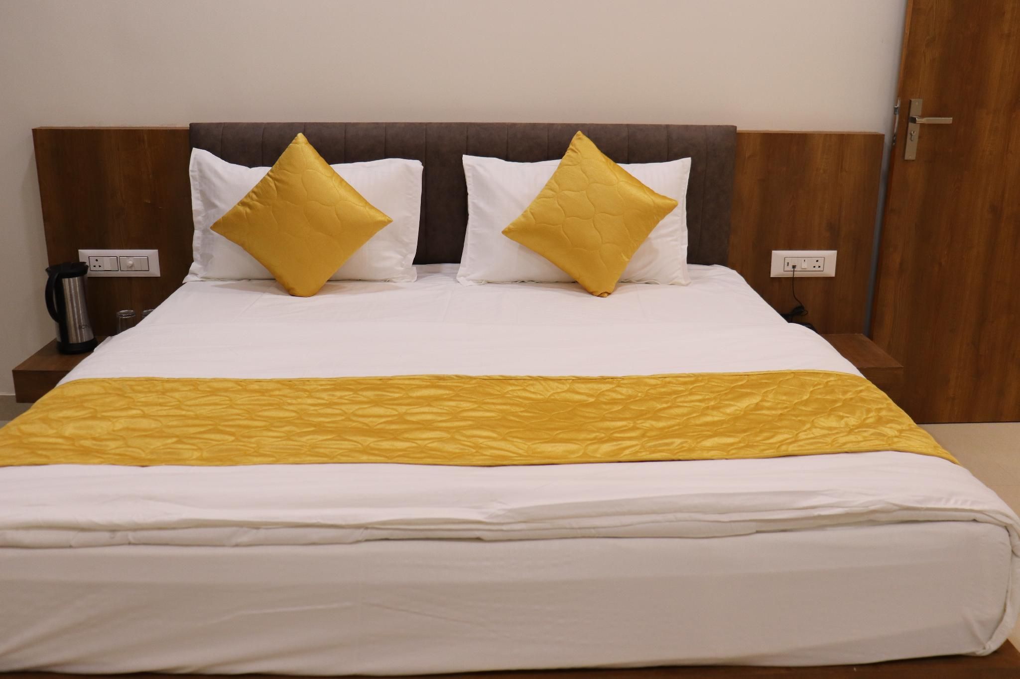 Hotel JMB Double Economy 2