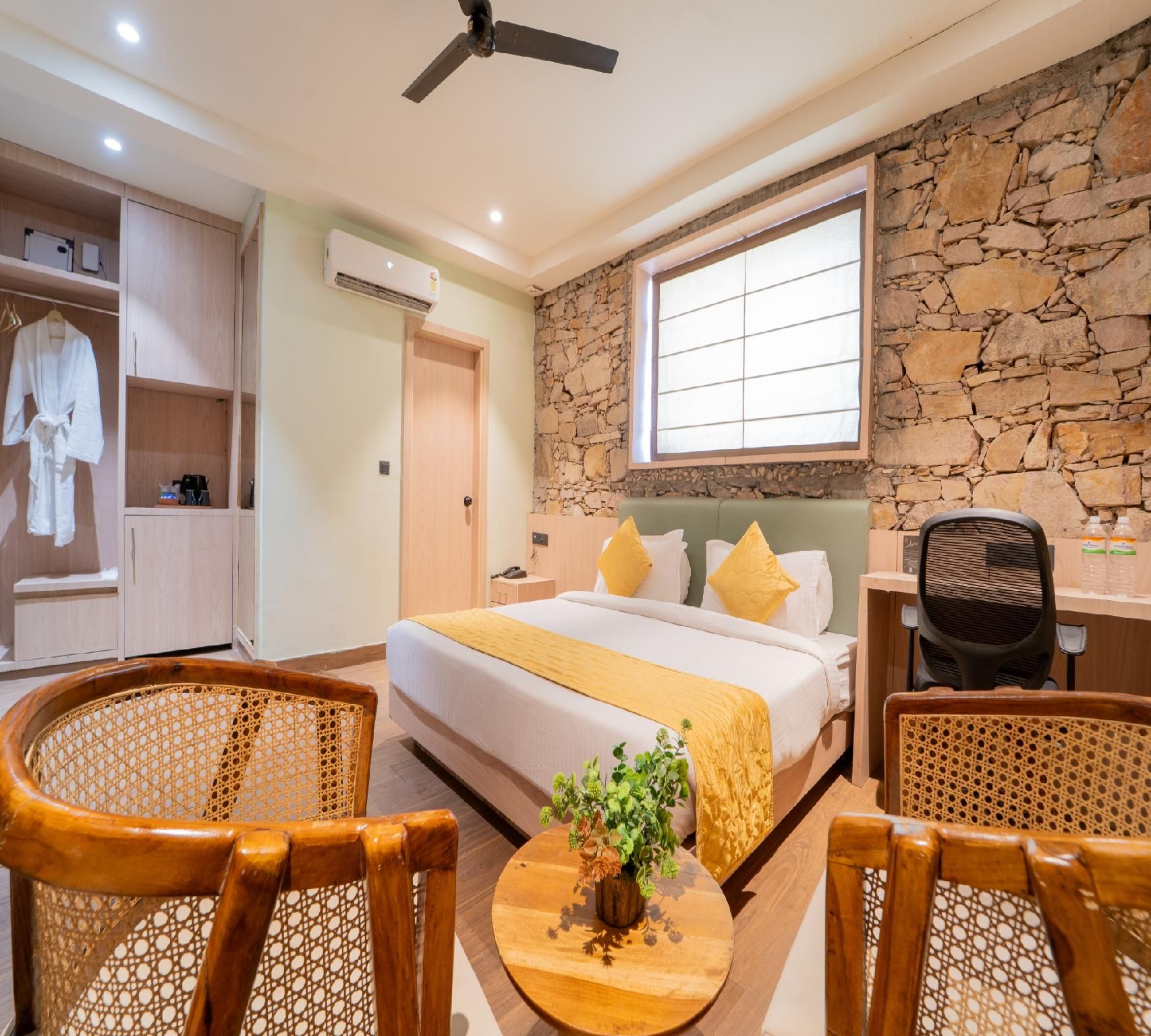 Stone Suite