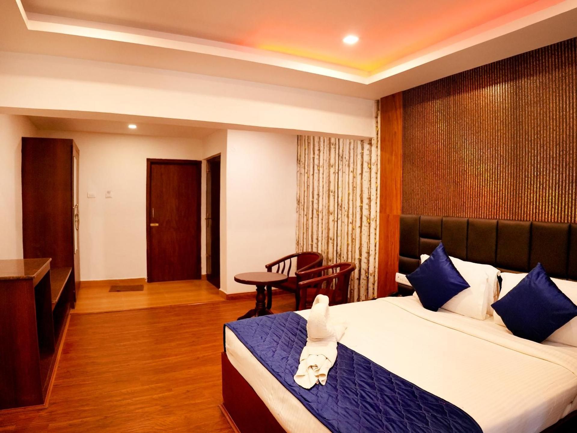 Junior Suite with Mountain View