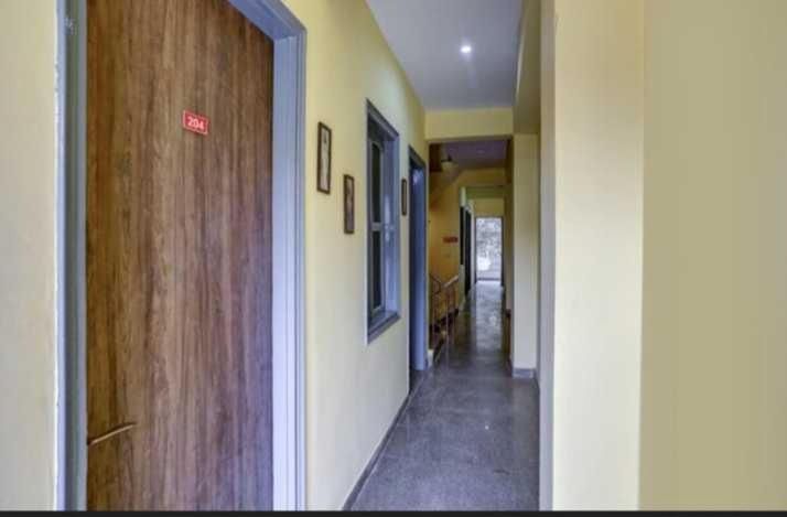 Yeti Inn Hotel