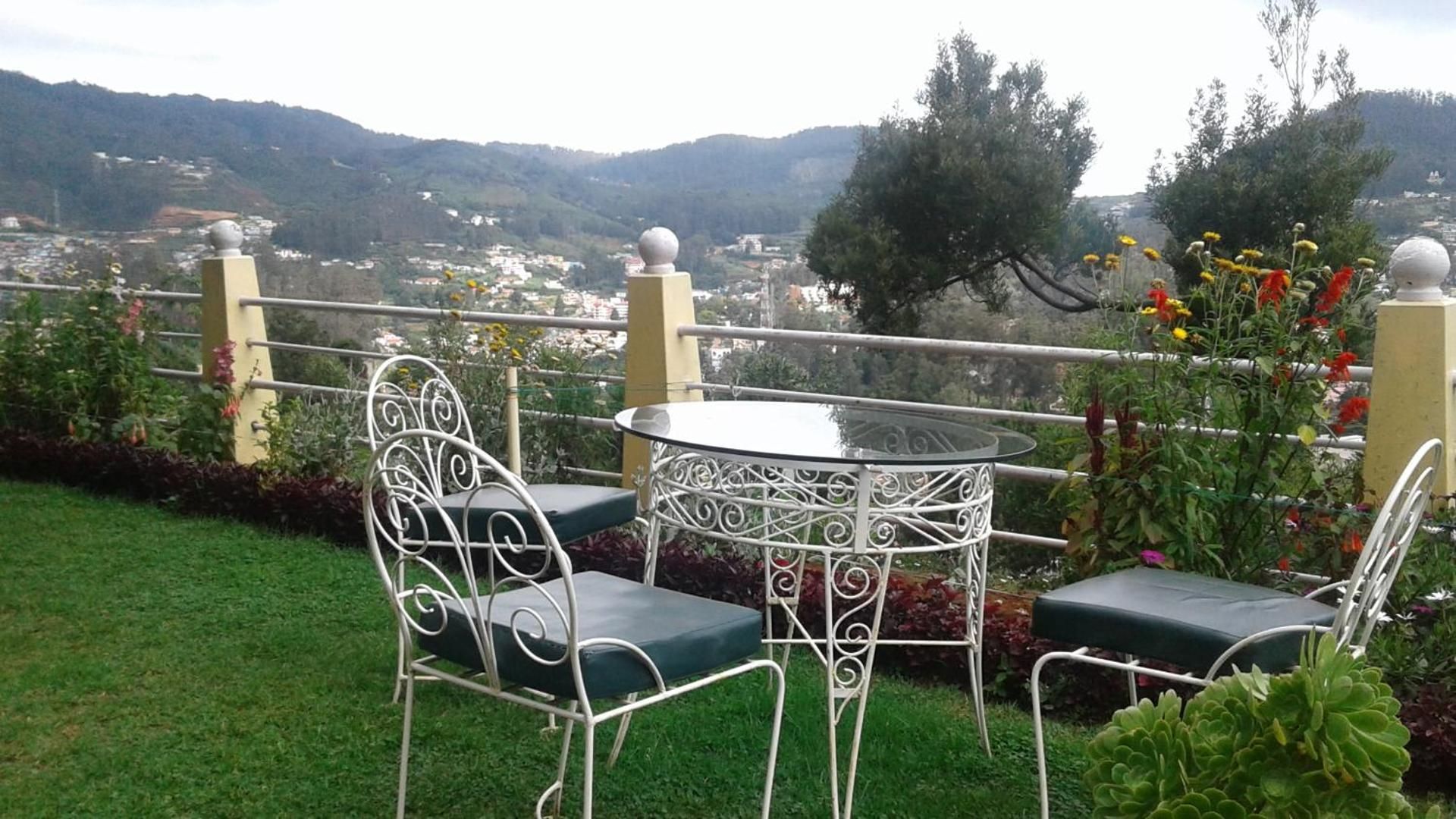 Wyoming Heritage Bungalow Ooty Standard Room 2