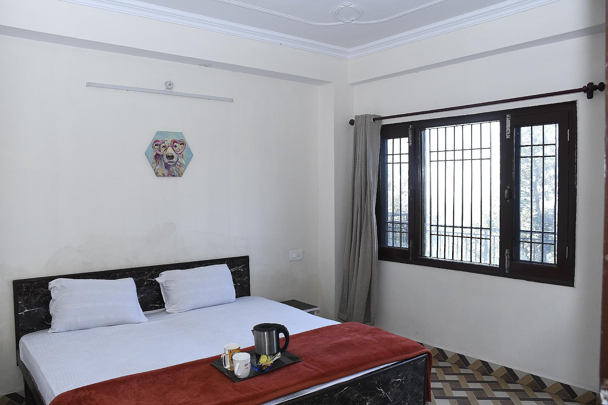 2-Bedroom Apartment with Balcony