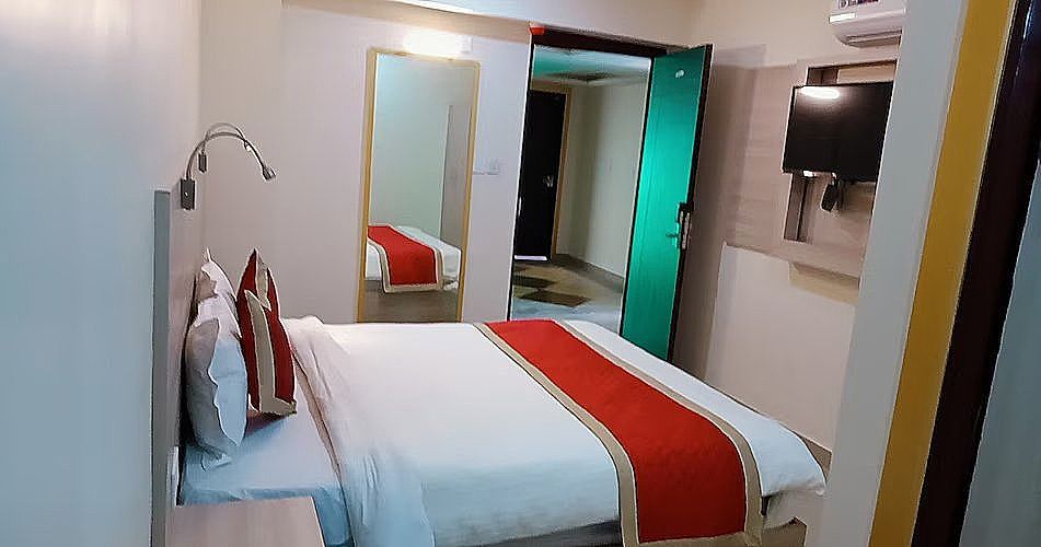 Hotel Royal Amer Deluxe room  2