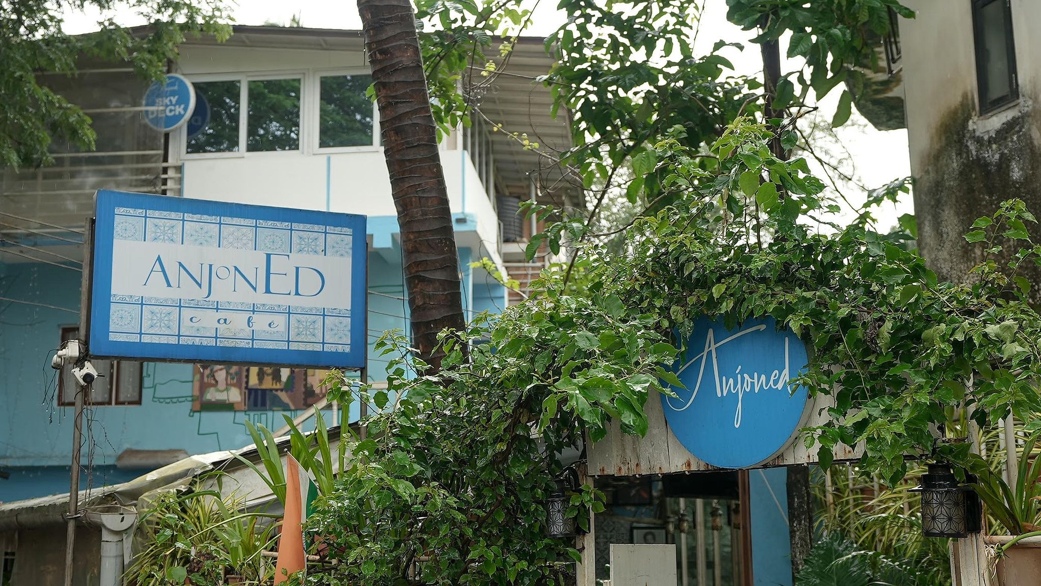 Anjoned Hostel