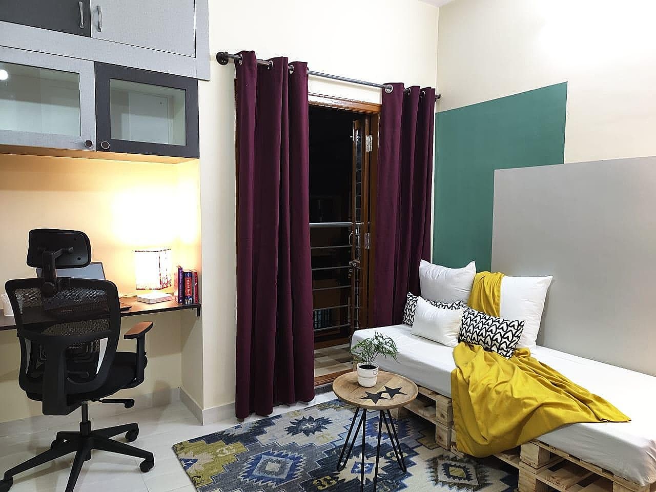 One Bedroom Apartment - Balcony